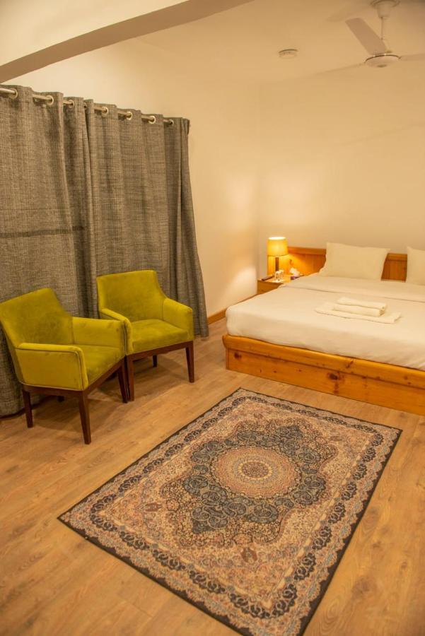 Hotel Reego Скарду Экстерьер фото