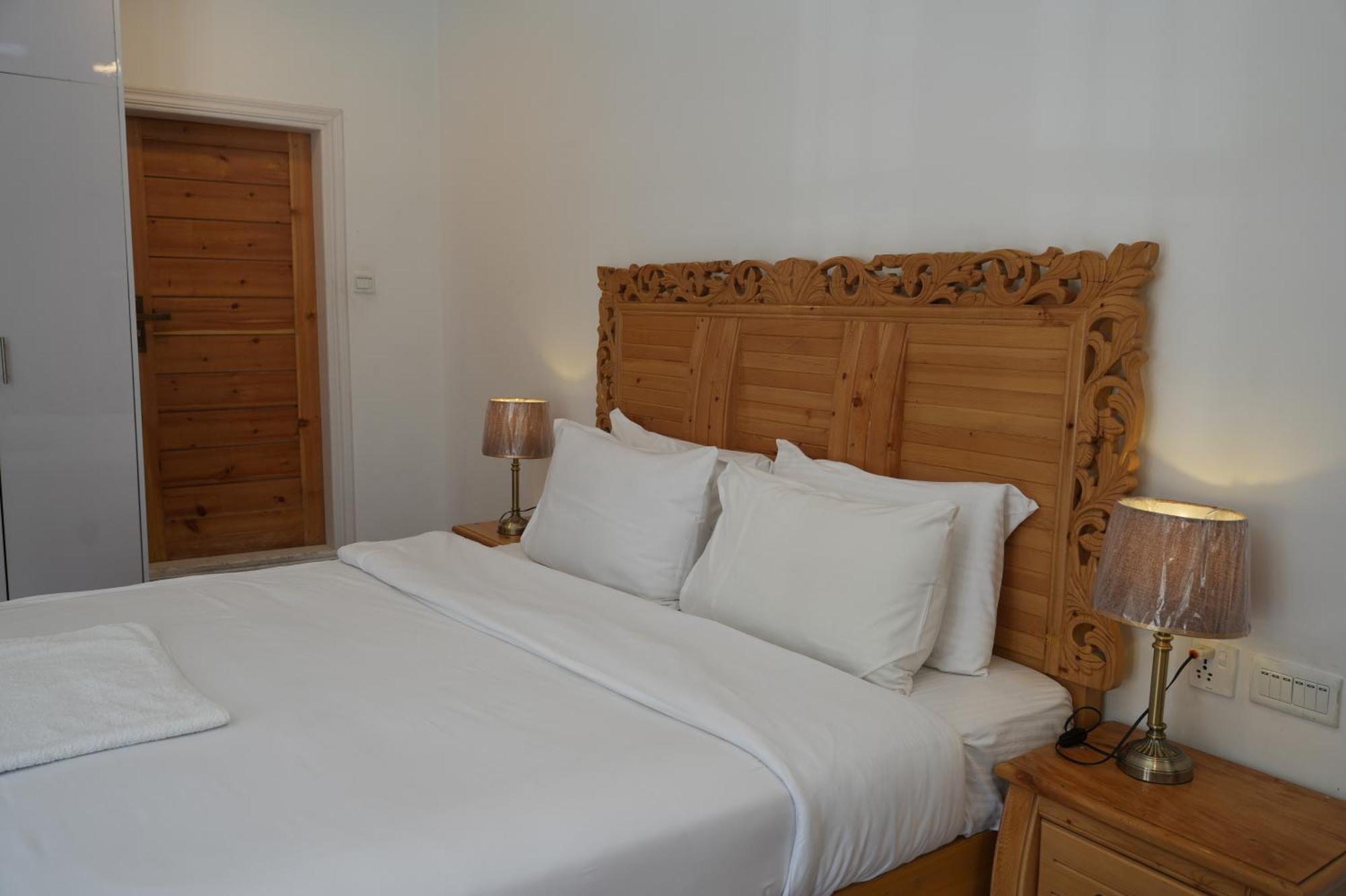 Hotel Reego Скарду Экстерьер фото